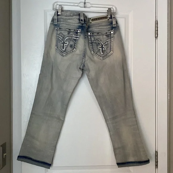 Light Blue Rock Revival Cropped Jeans Size 27 & 29 NWT - Picture 5 of 9